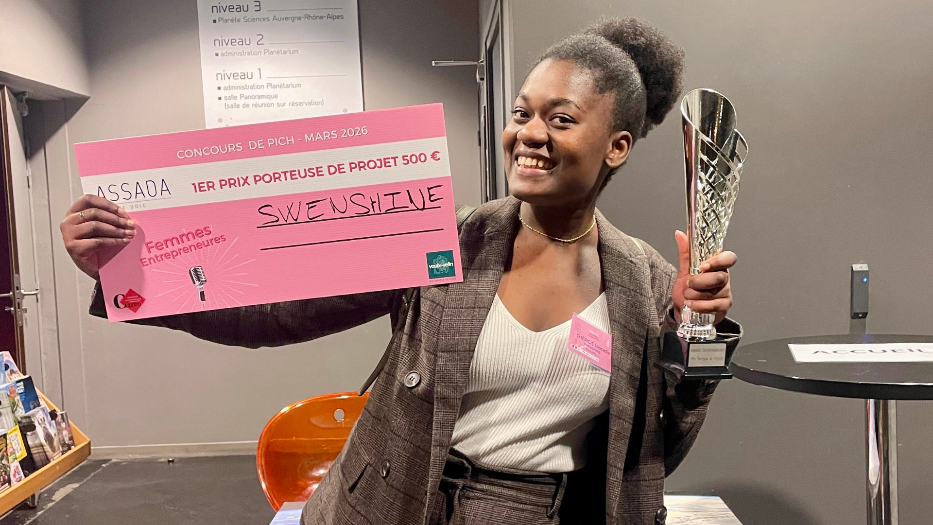Léocadie, fondatrice de Swenshine remporte le concours Femmes Entrepreneures